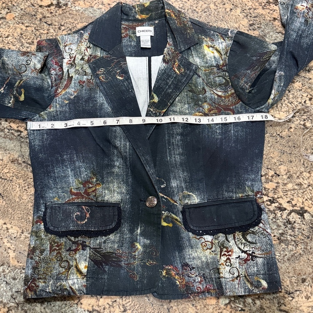*CHICO'S Jacket - Picture 7 of 8